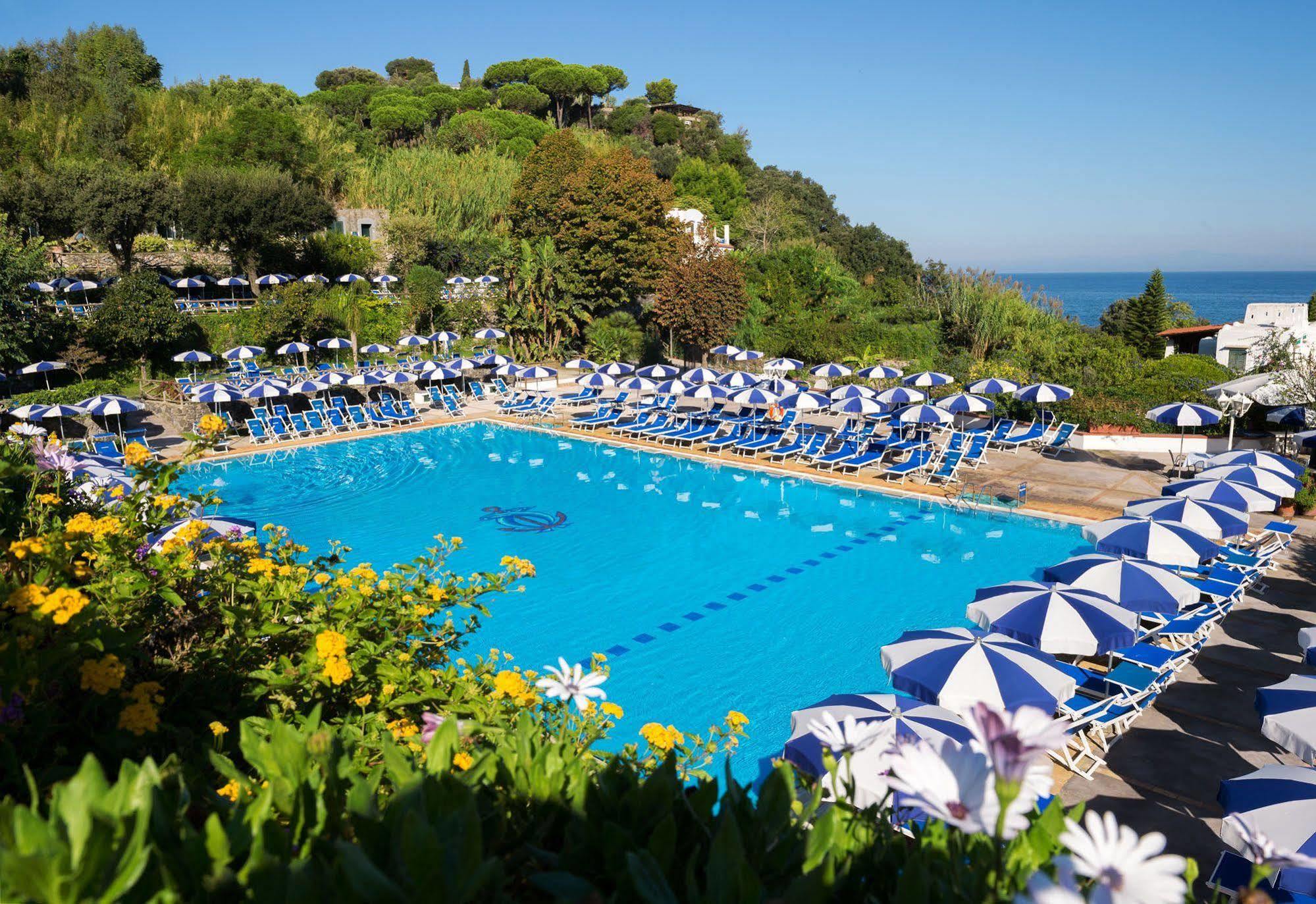 Oasi Castiglione 4*