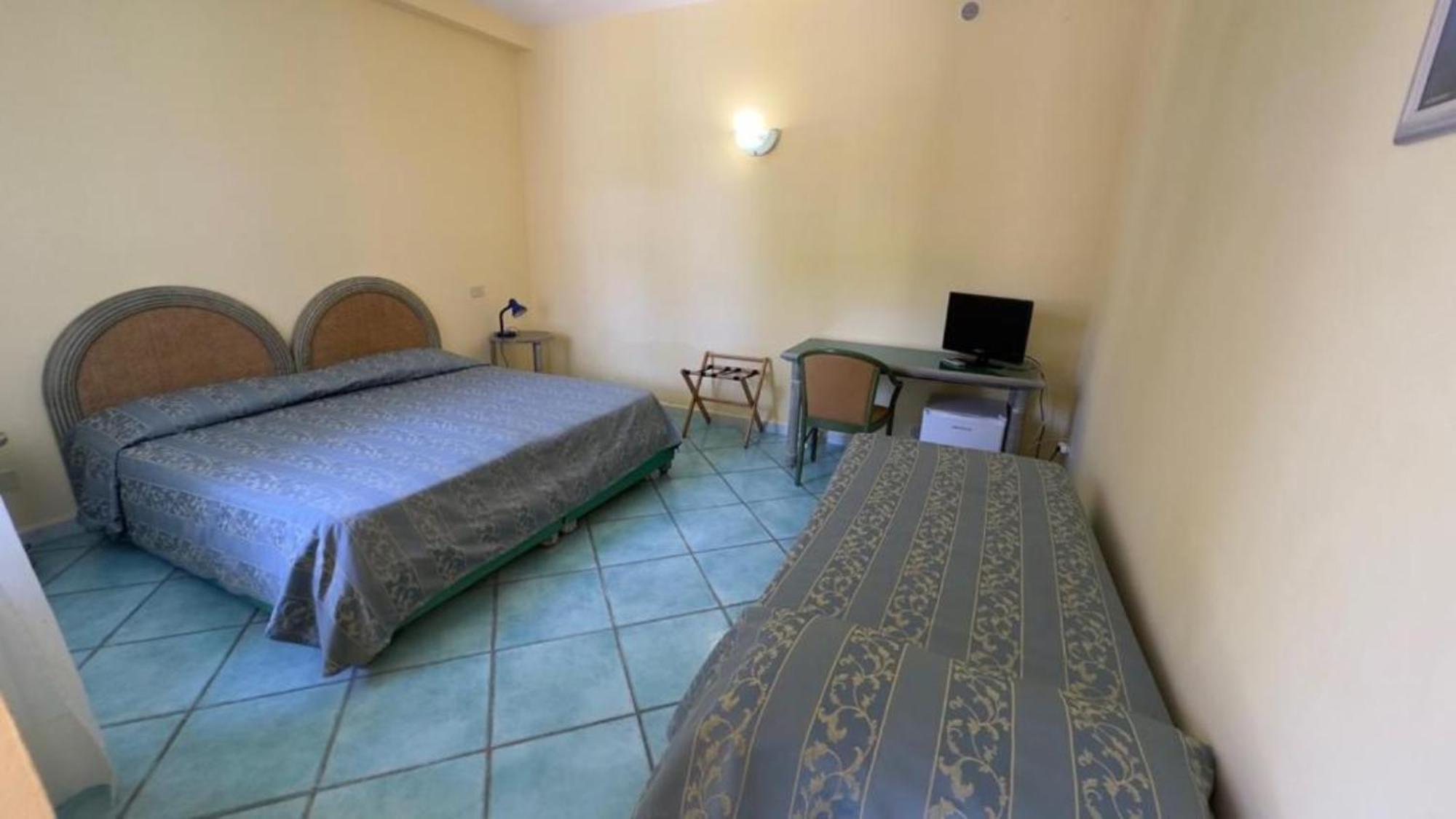 Oasi Castiglione 4*