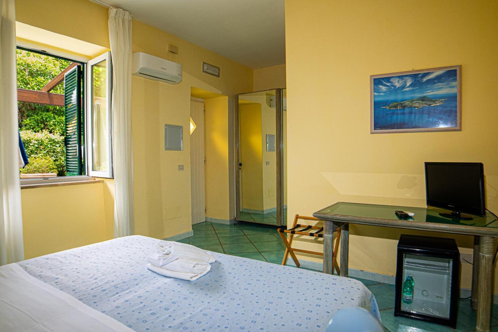 Oasi Castiglione 4*