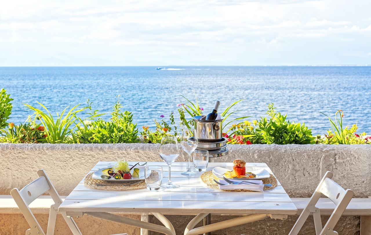 Oasi Castiglione Hotel 4*