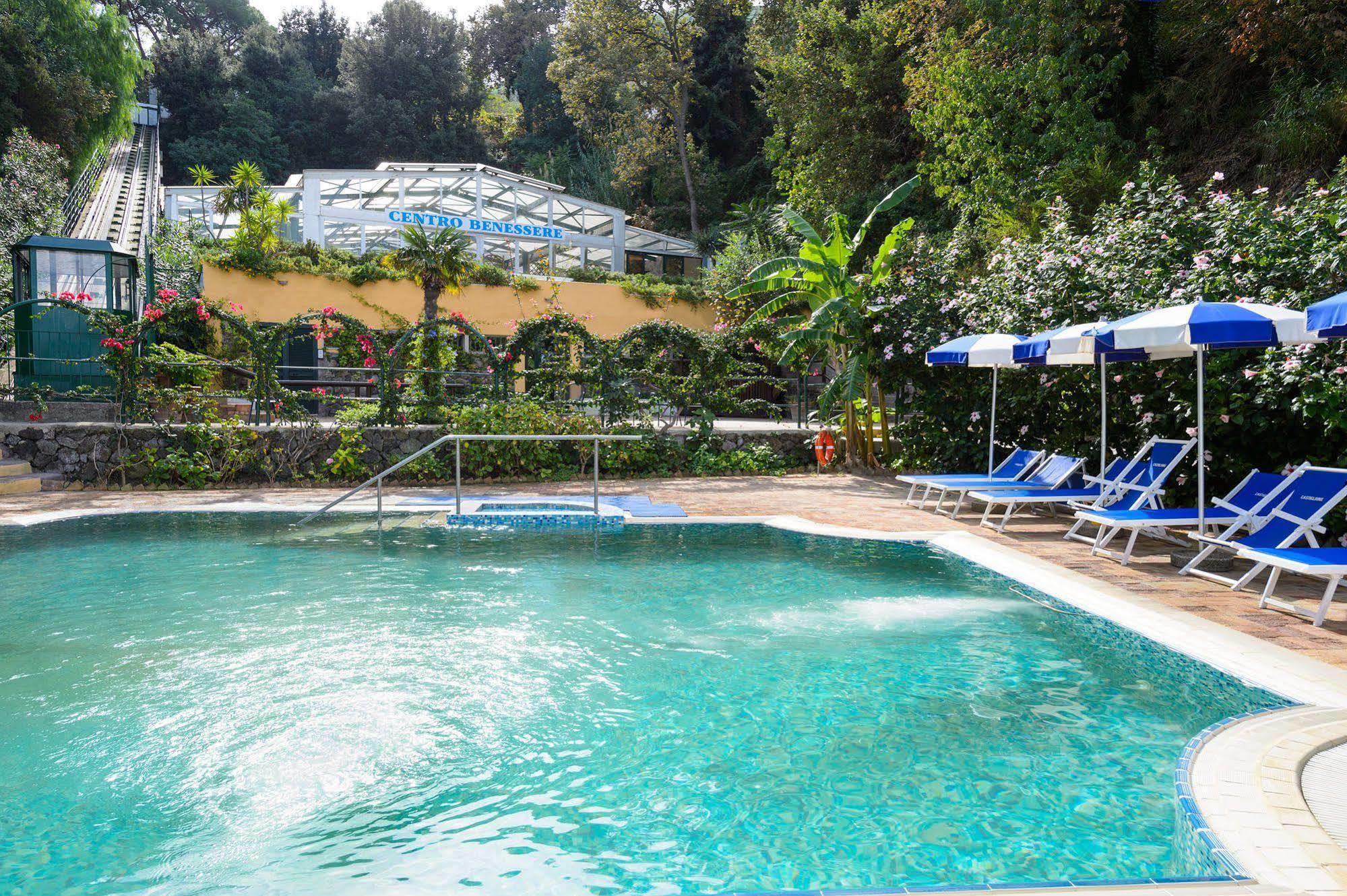 Hotel Oasi Castiglione 4*
